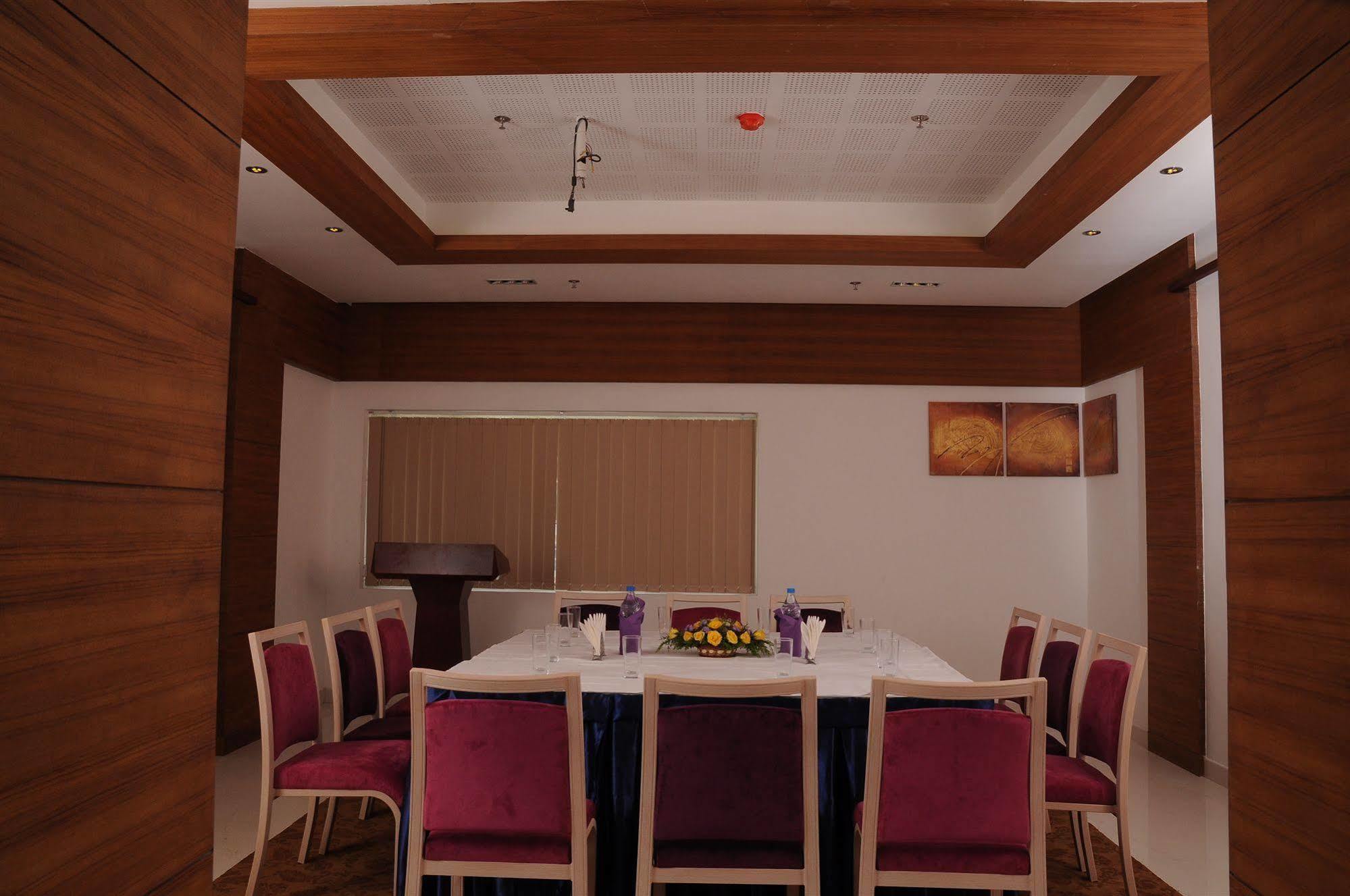 Biverah Hotel&Suites Thiruvananthapuram Exteriér fotografie